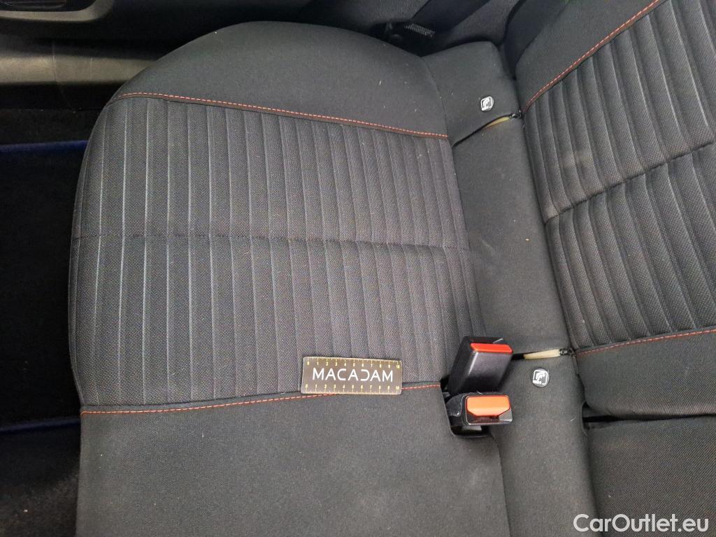  Peugeot  2008 PEUGEOT  / 2019 / 5P / Crossover PureTech 130 S&S EAT8 ACTIVE BUSINESS #24