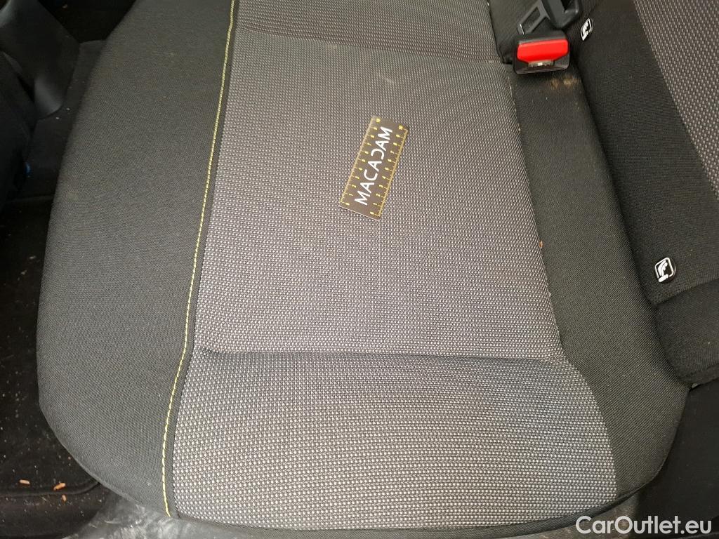  Citroen  C3  Shine Business 1.2 PureTech 110CV BVM6 E6d #28