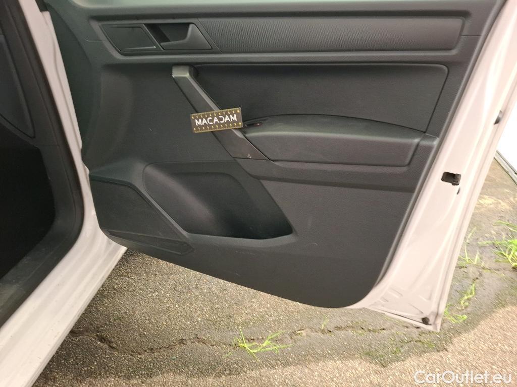  Volkswagen  Caddy VOLKSWAGEN  Van VU 4p Fourgonnette 2.0 TDI 75 Business Line #26