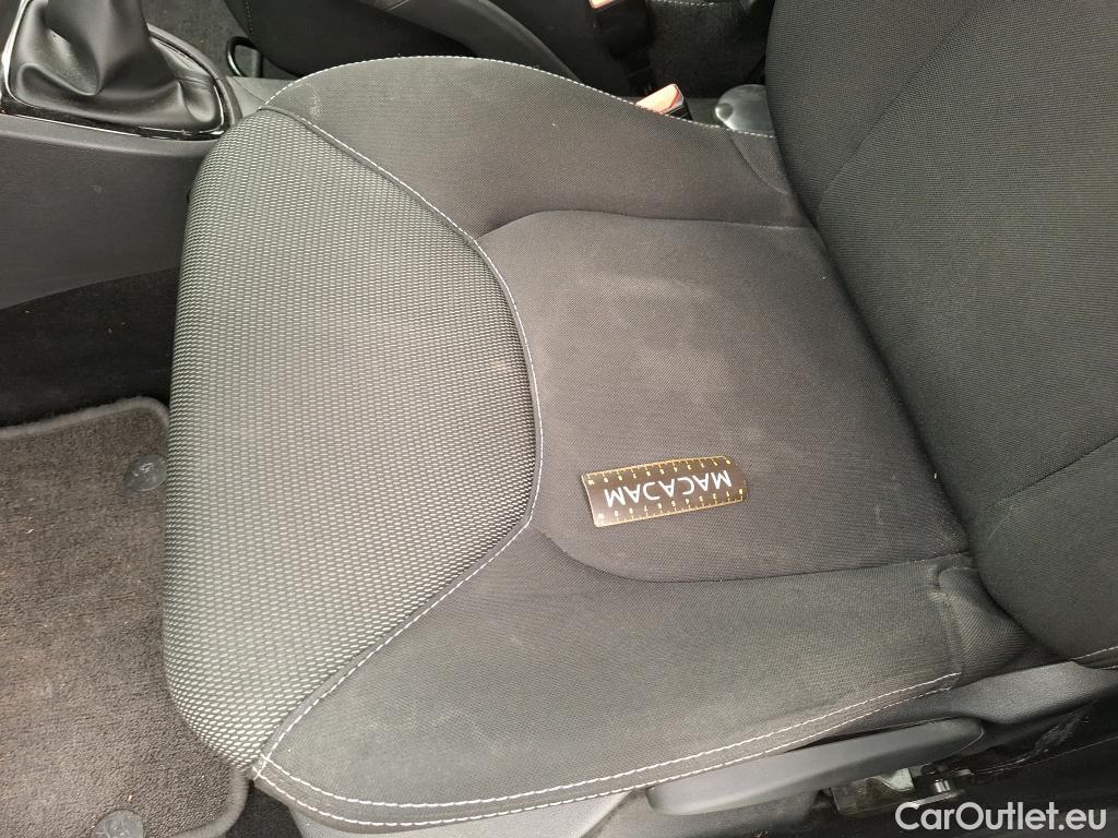  Renault  Clio  IV Business 0.9 TCe 90CV BVM5 E6 #76
