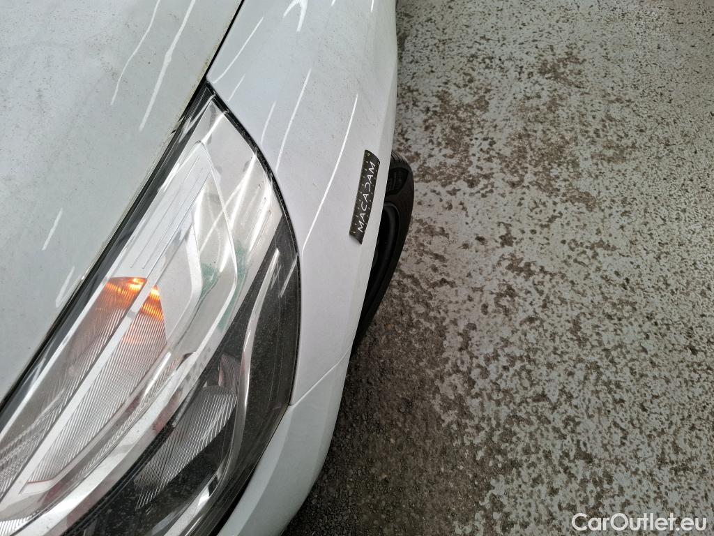  Renault  Clio  IV Business 0.9 TCe 90CV BVM5 E6 #50