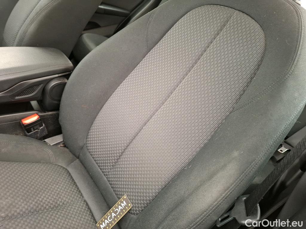  Bmw  X1 Série  xDrive 25 e Lounge 1.5 220CV BVA6 E6d #25