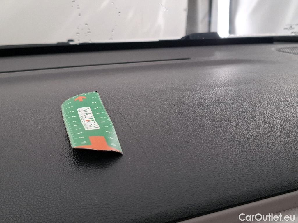  Citroen  C3 CITROEN  5p Berline PureTech 82 BVM Live #8