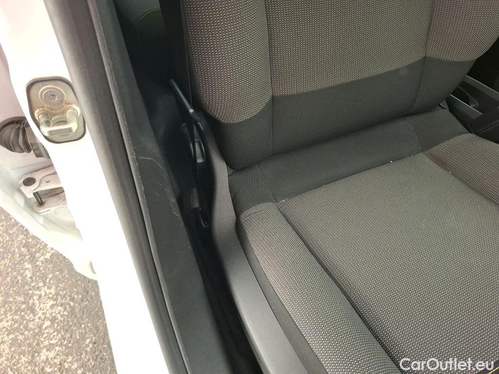  Citroen  C3 CITROEN  5p Berline PureTech 82 BVM Live #17