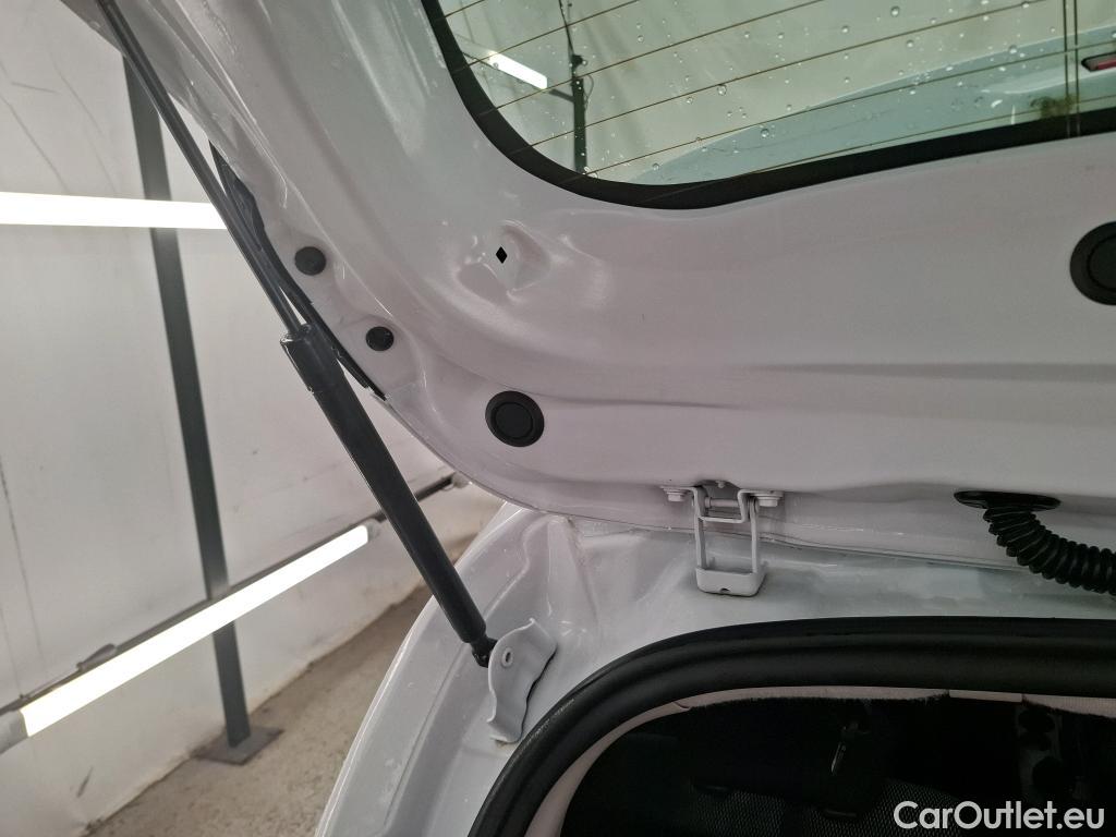 Renault  Clio  IV Business 0.9 TCe 90CV BVM5 E6 #22