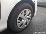  Toyota  Yaris 1.5 VVT-I HYBRID FRANCE BUSINESS AUTO #16