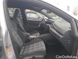  Volkswagen  Golf  2.0 TDI 200 DSG7 GTD #9