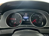  Volkswagen  Passat Variant 2.0 TDI SCR DSG Business Automatic Diesel  #8