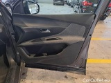  Peugeot  3008 PEUGEOT  / 2020 / 5P / SUV BLUEHDI 130 EAT8 SeS ACTIVE BUSINESS #63
