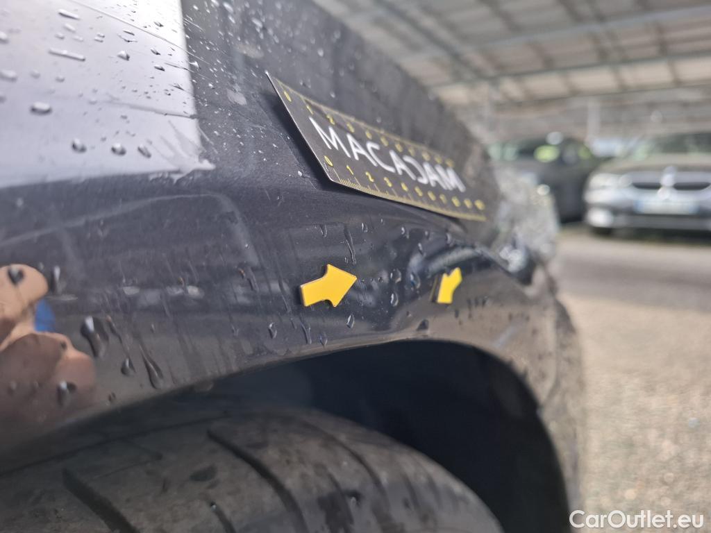  Land Rover  Discovery BMW Série 3 Berline / 2018 / 4P / Berline 320d 190ch Lounge BVA8 #9