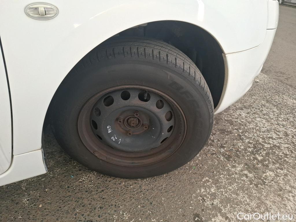  Citroen  Berlingo  Confort 1.6 HDi 90CV BVA6 E5 #15