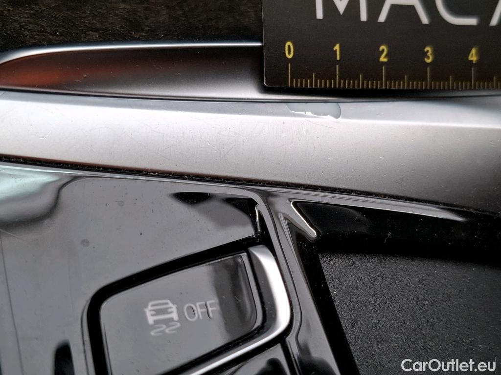  Land Rover  Discovery BMW Série 3 Berline / 2018 / 4P / Berline 320d 190ch Lounge BVA8 #27