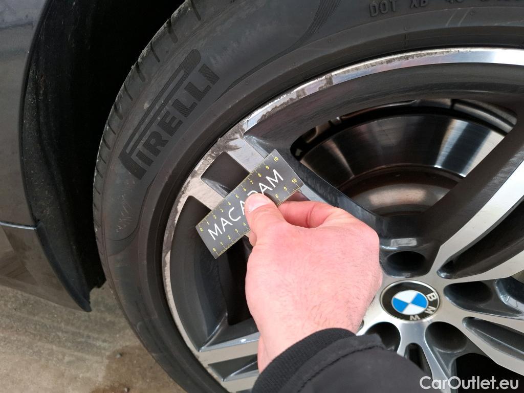  Land Rover  Discovery BMW Série 3 Berline / 2018 / 4P / Berline 320d 190ch Lounge BVA8 #40
