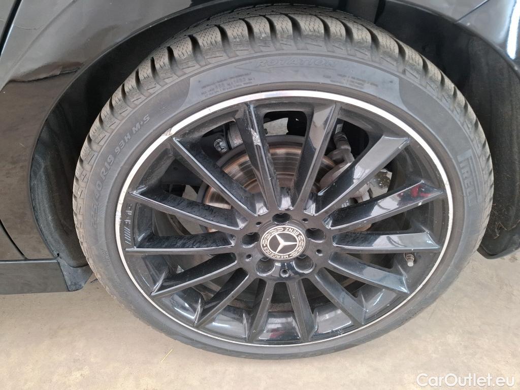  Mercedes  CLA-Klasse MERCEDES-BENZ CLA Coupe / 2019 / 4P / Coupé CLA 180 d AMG Line BA8 #29