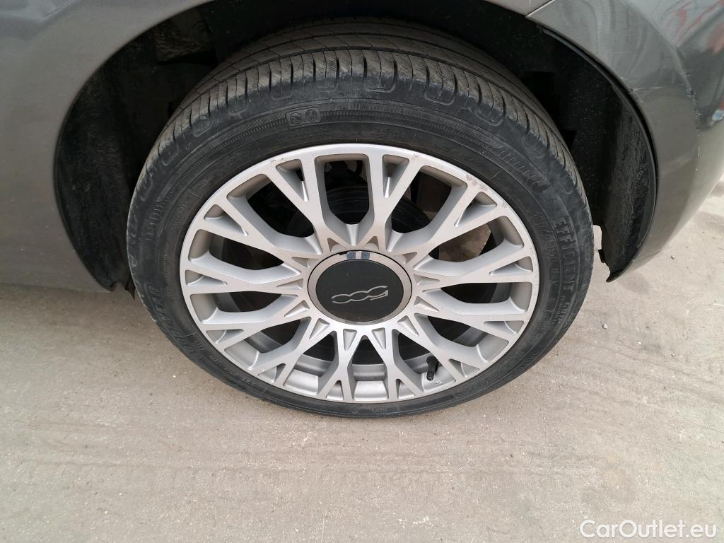  Fiat  500 FIAT   2015  3P  Berline 12 8V 69ch Star #24