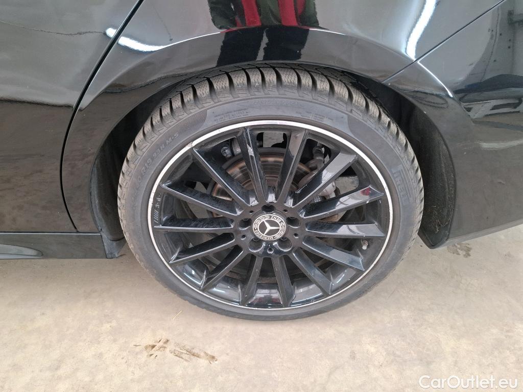  Mercedes  CLA-Klasse MERCEDES-BENZ CLA Coupe / 2019 / 4P / Coupé CLA 180 d AMG Line BA8 #28