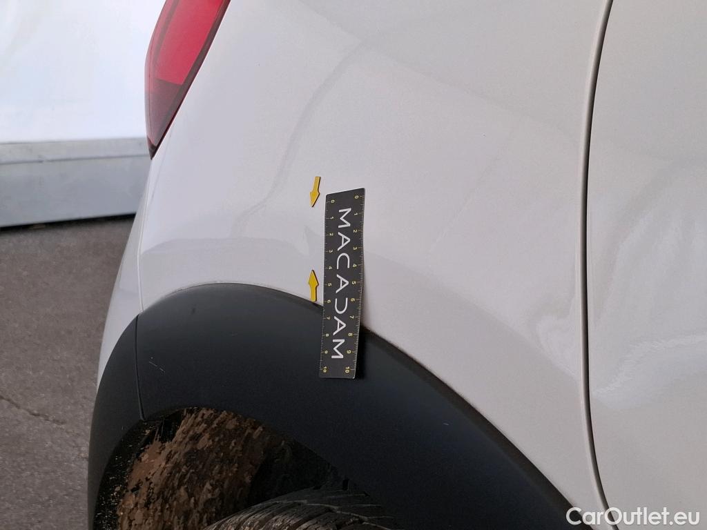  Citroen  C3  Shine Business 1.2 PureTech 110CV BVM6 E6d #21