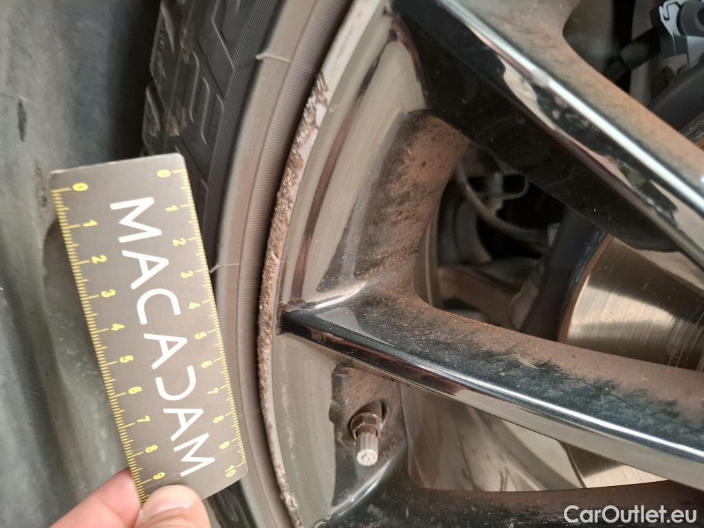  Mercedes  CLA-Klasse MERCEDES-BENZ CLA Coupe / 2019 / 4P / Coupé CLA 180 d AMG Line BA8 #54