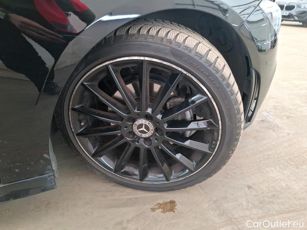 Mercedes  CLA-Klasse MERCEDES-BENZ CLA Coupe / 2019 / 4P / Coupé CLA 180 d AMG Line BA8 #46