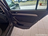  Volkswagen  Passat VOLKSWAGEN  / 2019 / 5P / STATION WAGON VAR. 2.0TDI SCR EVO 110KW BUSIN. BMT DSG #122