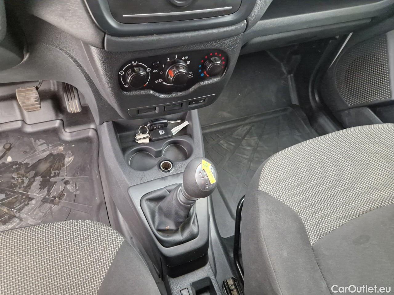  Dacia  Dokker 1.5 Blue dCi 75CP Ambiance #47