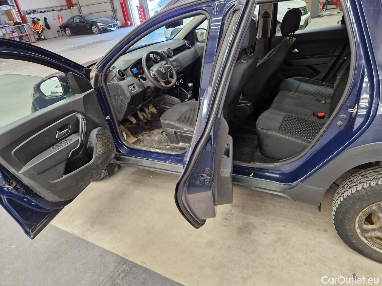  Dacia  Duster 1.5 Blue dCi 115CP Comfort 4WD #2