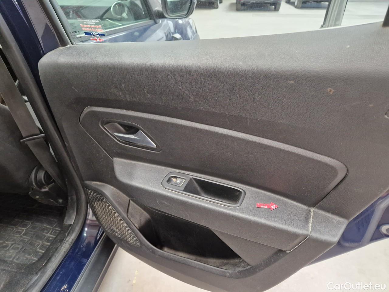  Dacia  Duster 1.5 Blue dCi 115CP Comfort 4WD #124