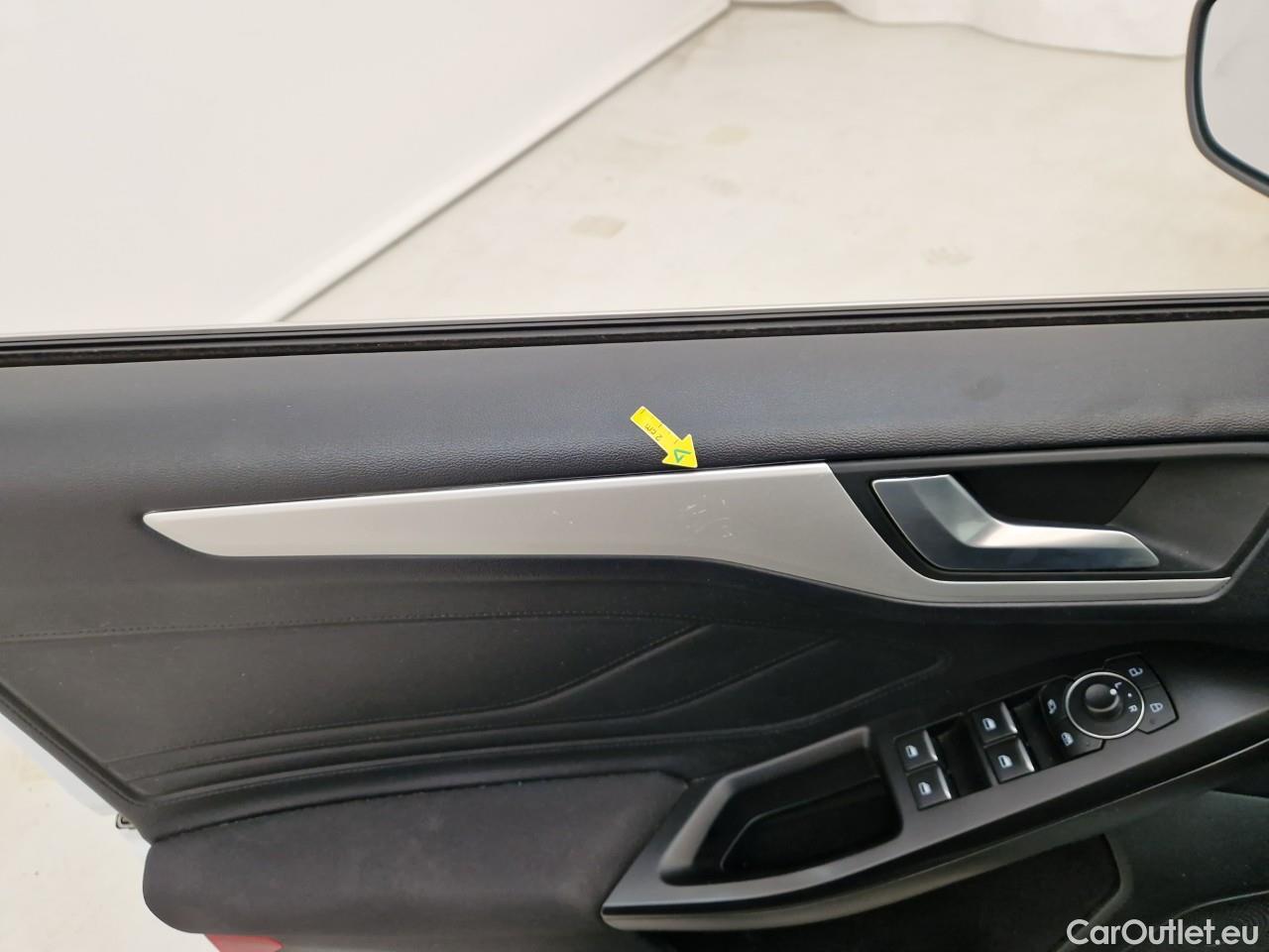  Ford  Focus 1.0 EcoBoost 100CP Trend Connected #37