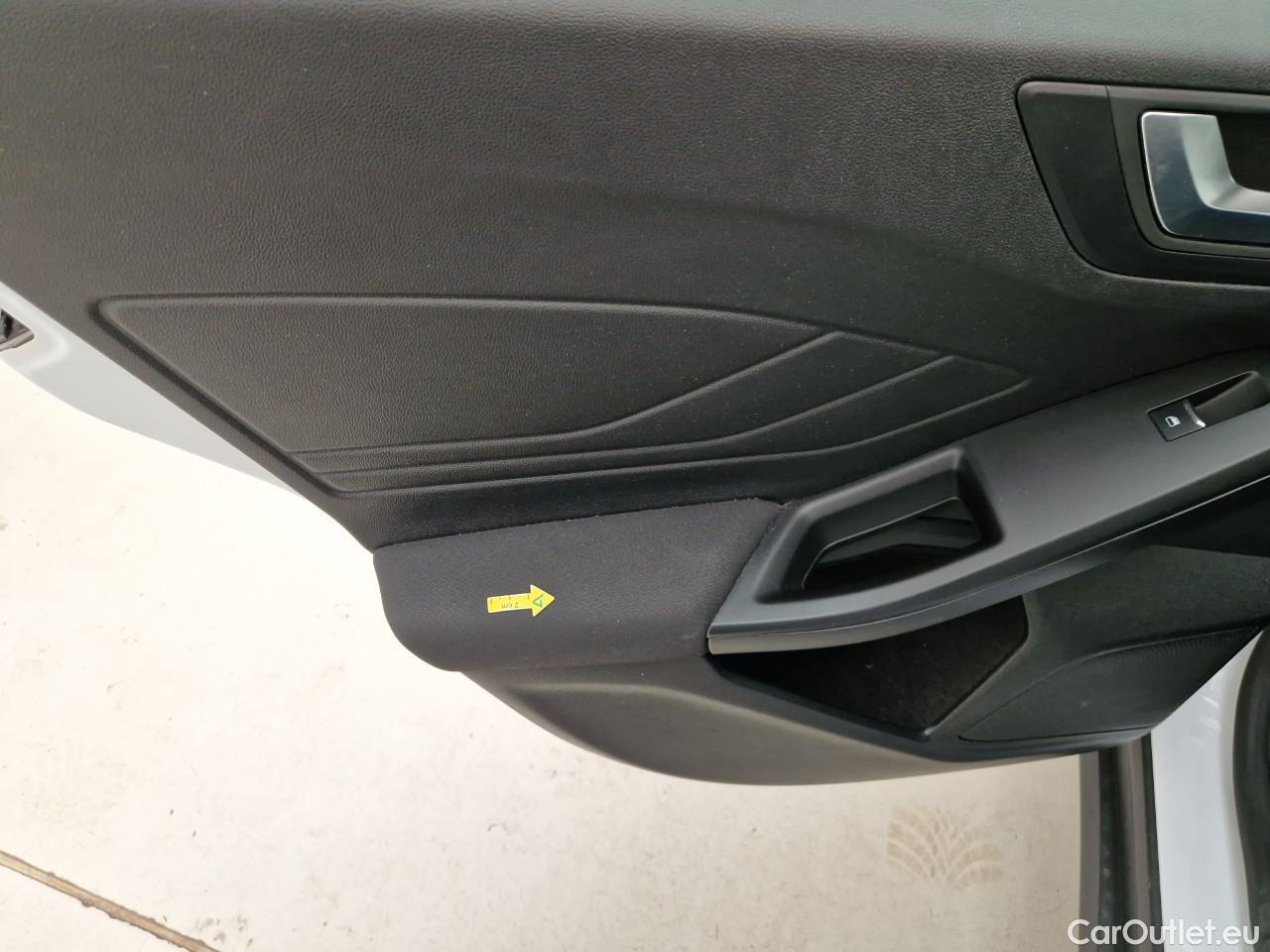  Ford  Focus 1.0 EcoBoost 100CP Trend Connected #50