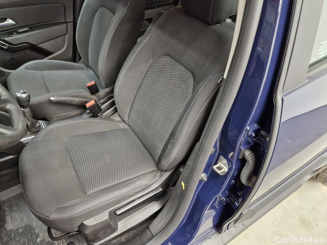  Dacia  Duster 1.5 Blue dCi 115CP Comfort 4WD #21