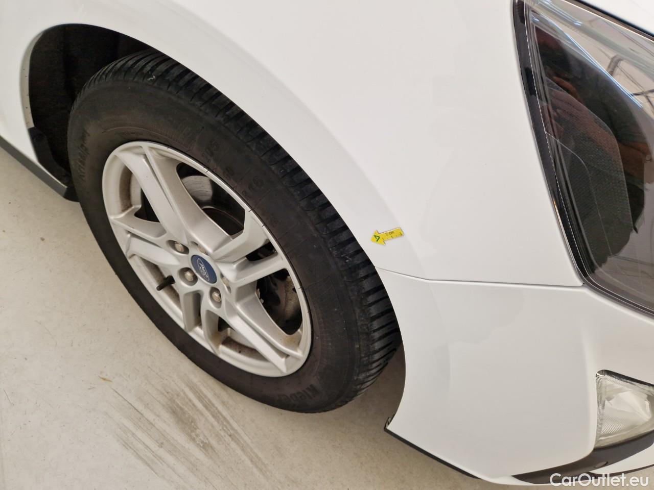  Ford  Focus 1.0 EcoBoost 100CP Trend Connected #24