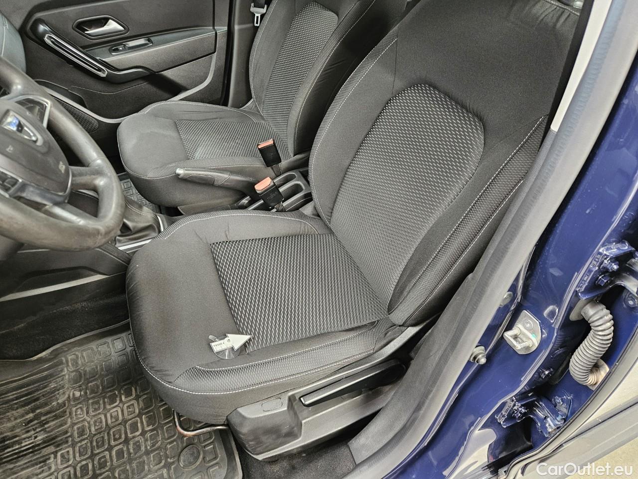  Dacia  Duster 1.5 Blue dCi 115CP Comfort 4WD #14