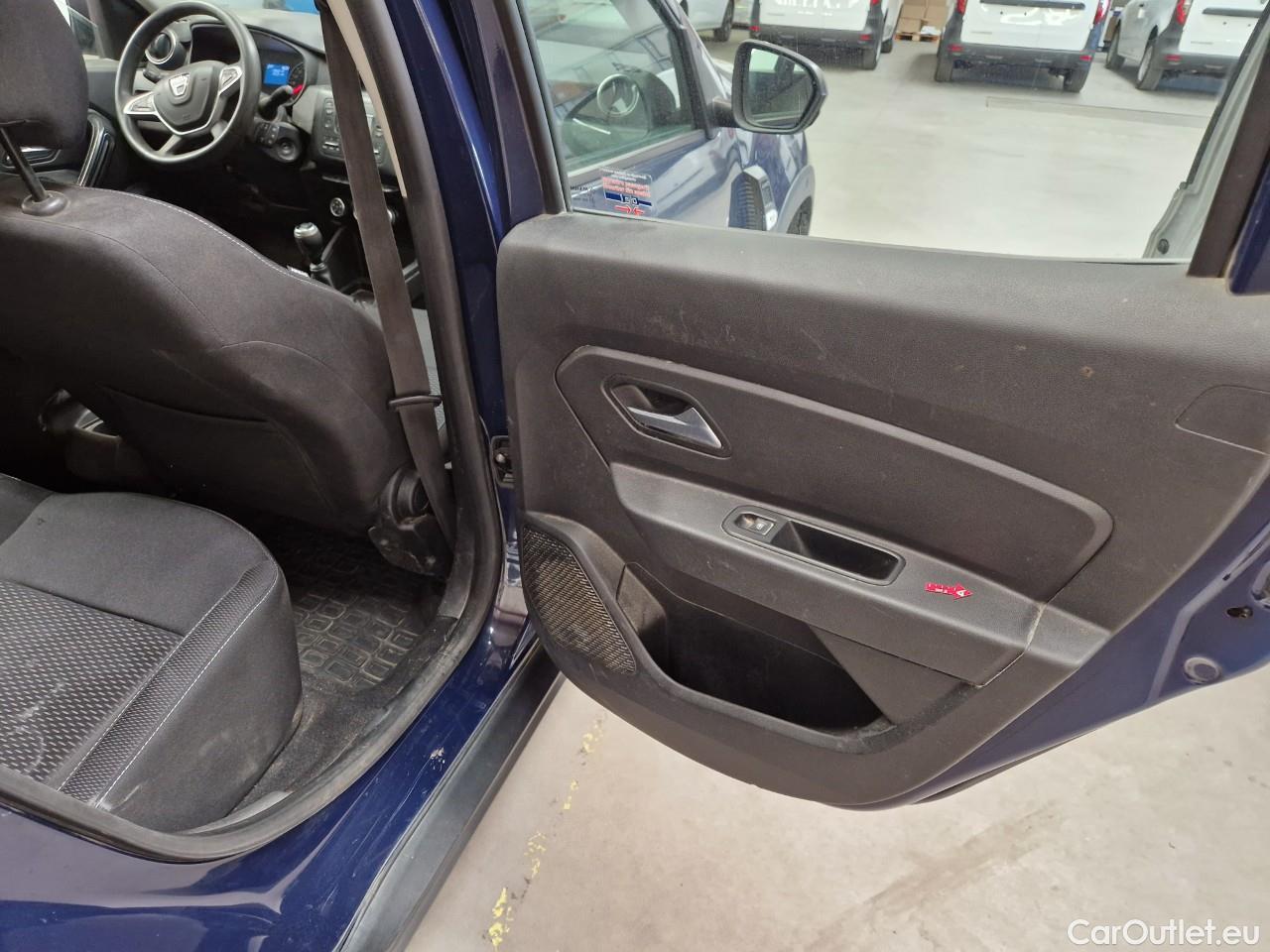  Dacia  Duster 1.5 Blue dCi 115CP Comfort 4WD #125