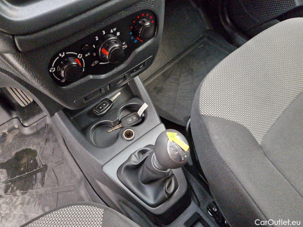  Dacia  Dokker 1.5 Blue dCi 75CP Ambiance Van #38
