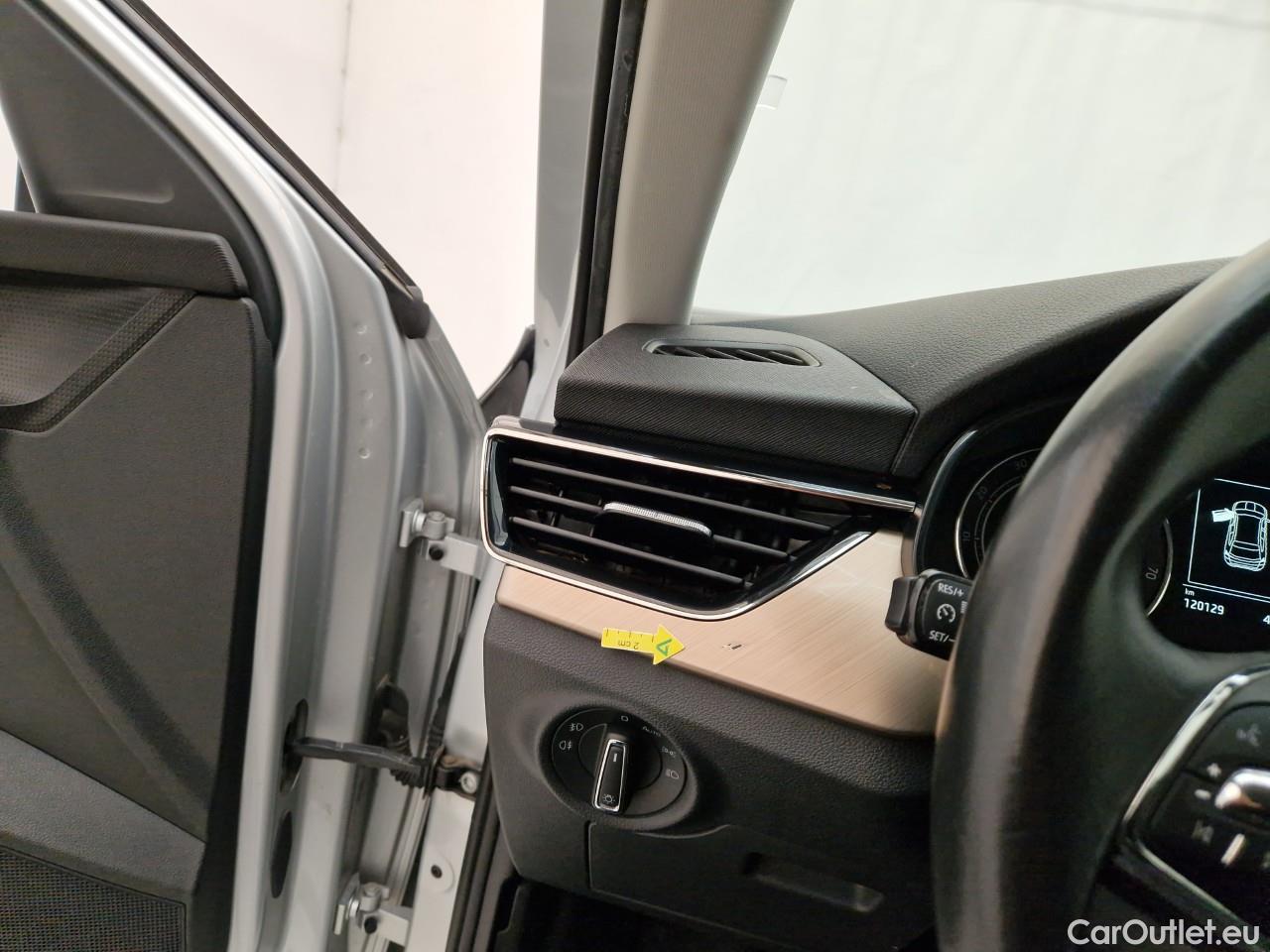  Skoda  KAMIQ 1.5 TSI 150CP Style #43