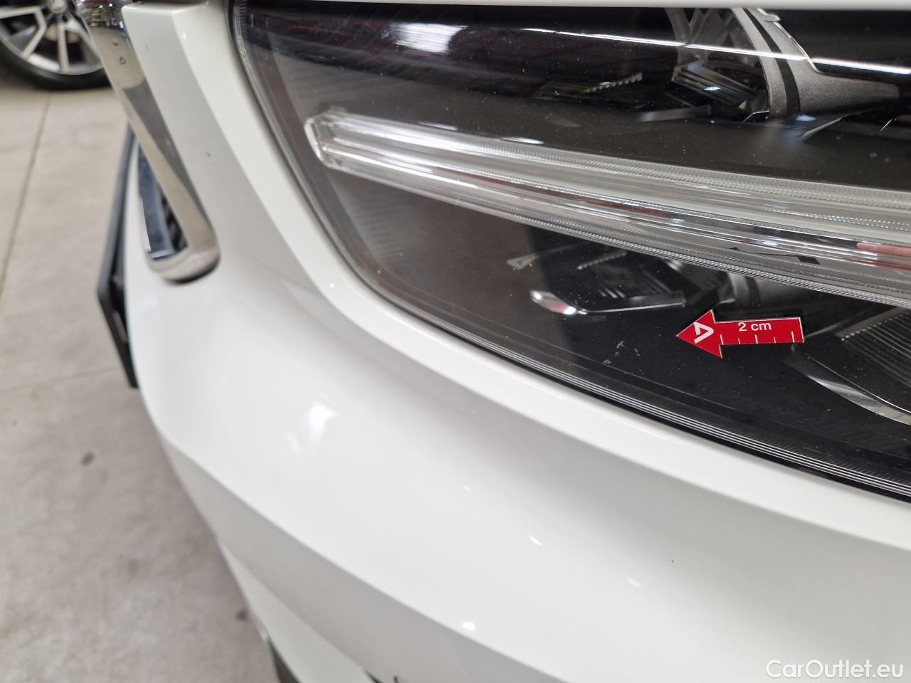  Volvo  XC 40 1.5 T3 163CP Momentum Pro AT #8