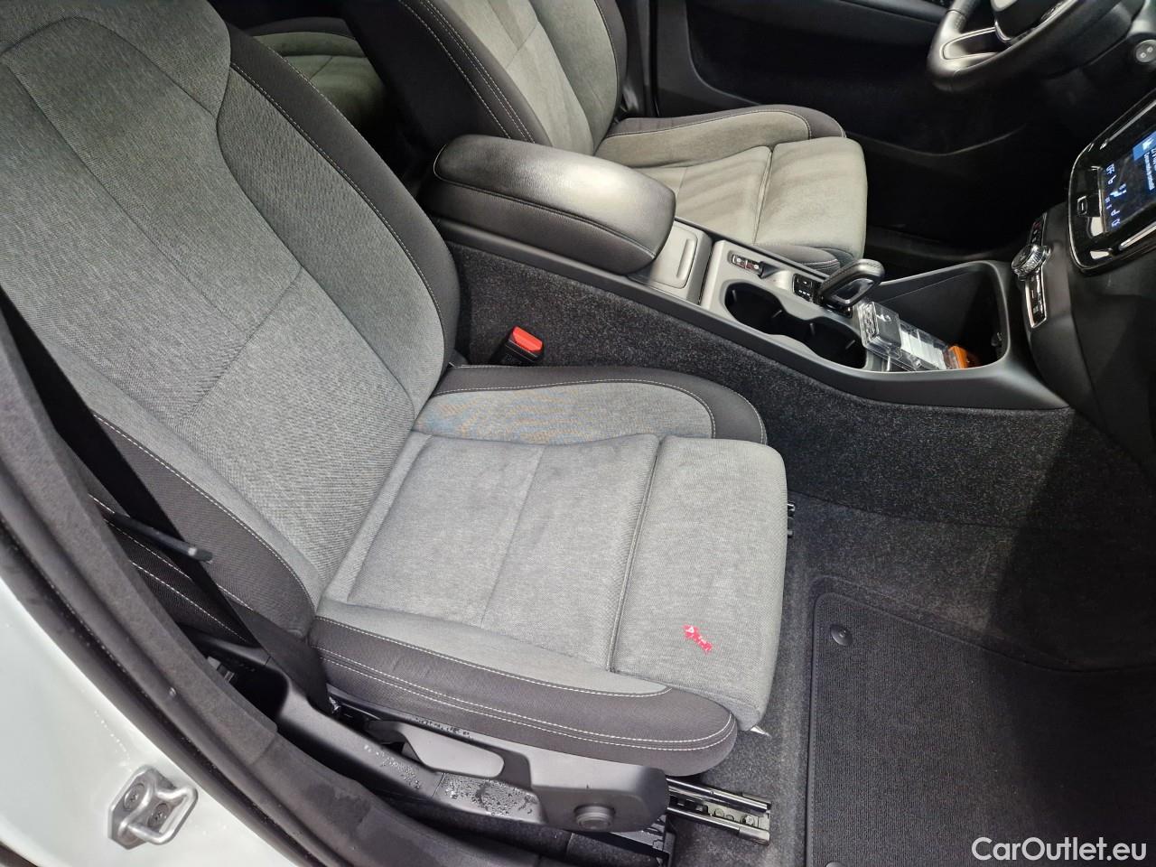  Volvo  XC 40 1.5 T3 163CP Momentum Pro AT #50