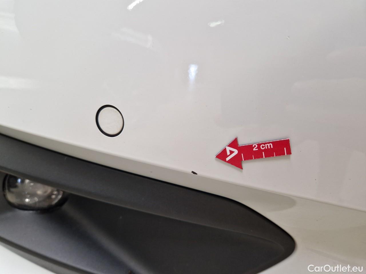  Volvo  XC 40 1.5 T3 163CP Momentum Pro AT #16