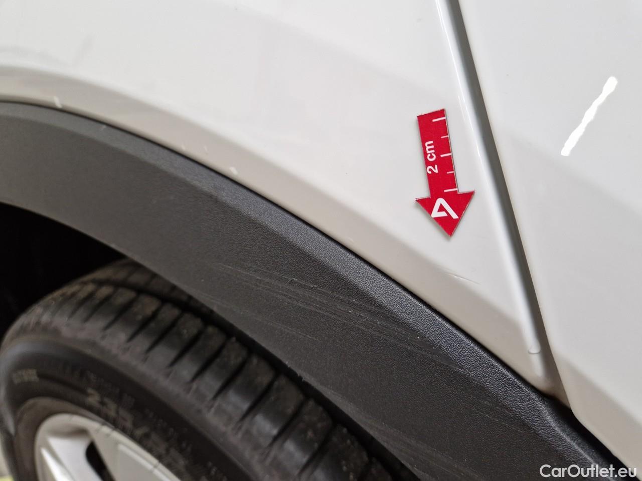  Volvo  XC 40 1.5 T3 163CP Momentum Pro AT #34