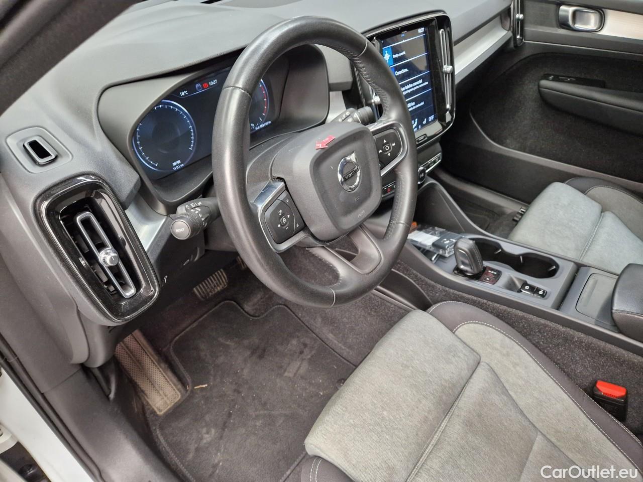 Volvo  XC 40 1.5 T3 163CP Momentum Pro AT #49