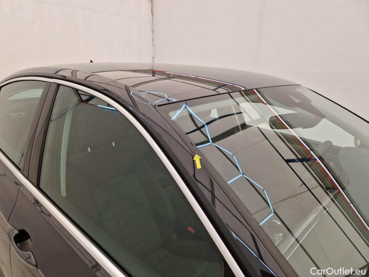  Volkswagen  Passat Comfortline 2.0 TDI DSG 150 CP #14
