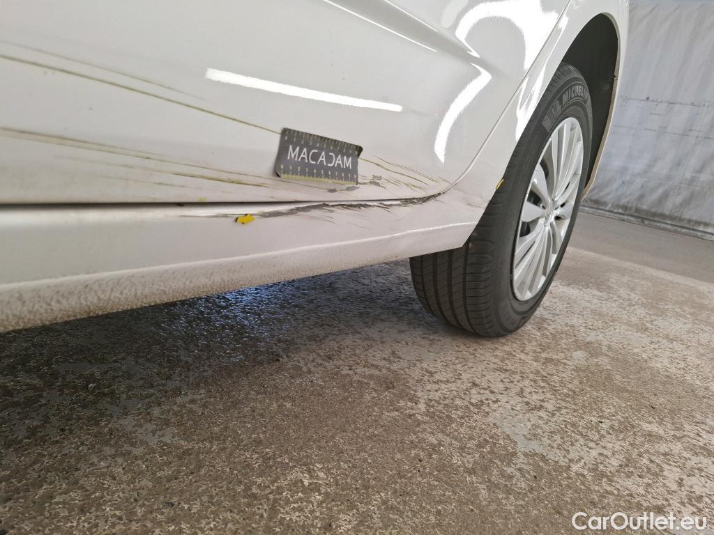  Citroen  C4  Berlina Societe Live 1.6 BlueHDi 100CV BVM5 E6 #7