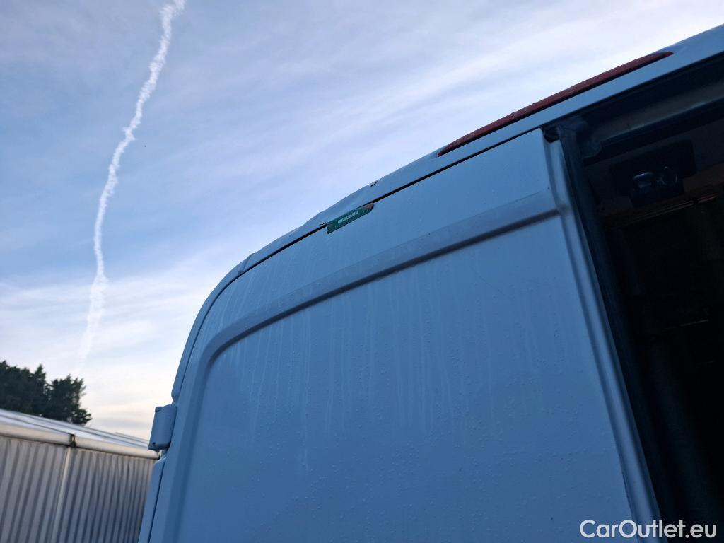  Ford  Transit  Fourgon 310 L2 Trend 2.0 TDCi 105CV BVM6 E6 #3