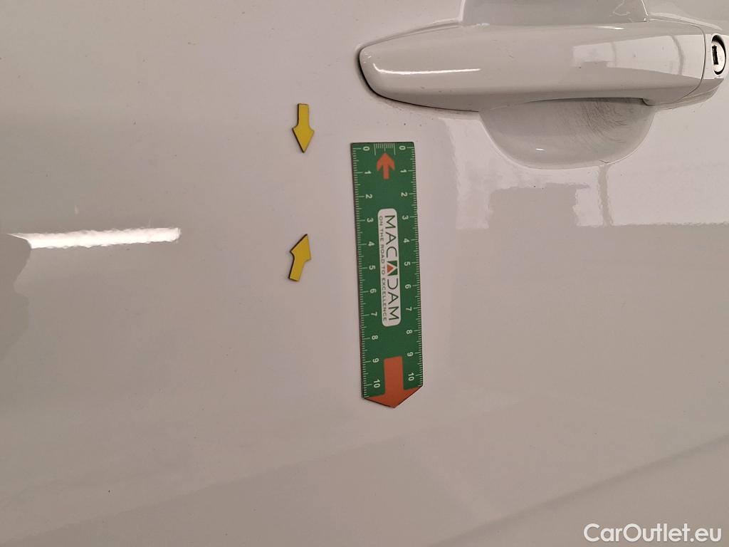  Citroen  C3  Société Feel Business R 1.5 BlueHDI 100CV BVM6 E6d #26