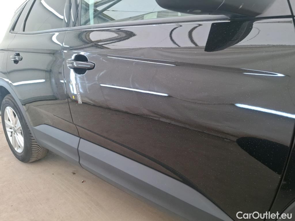  Opel   Grandland X Grandland X Elegance Business 1.5 130CV BVA8 E6d #4
