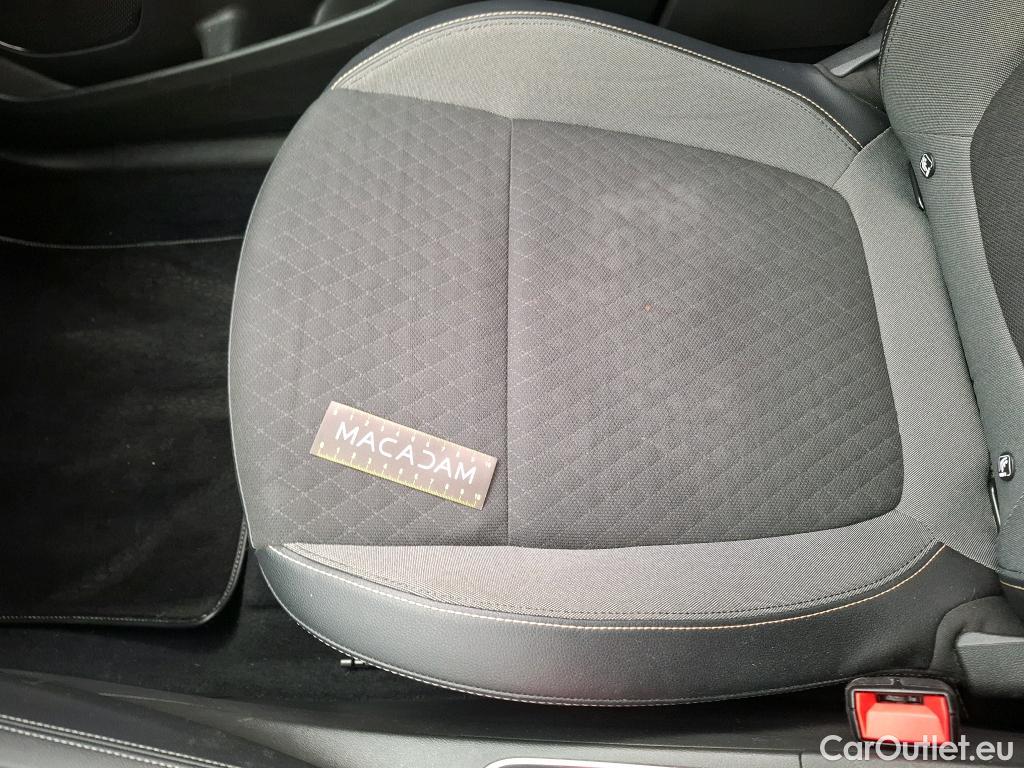  Opel   Grandland X Grandland X Elegance Business 1.5 130CV BVA8 E6d #13