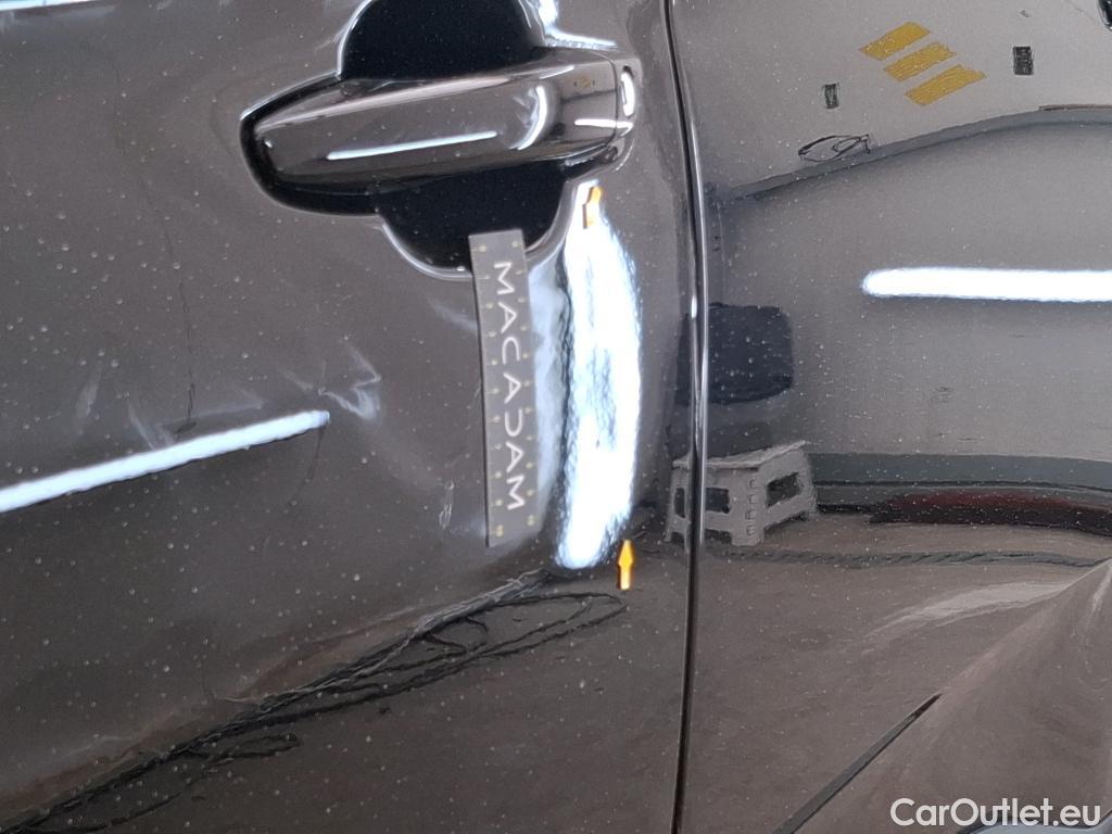  Opel   Grandland X Grandland X Elegance Business 1.5 130CV BVA8 E6d #3