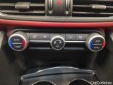  Alfa Romeo  Giulietta Alfa Romeo Giulia 2.2 D 190 Super AUTO 4d #32