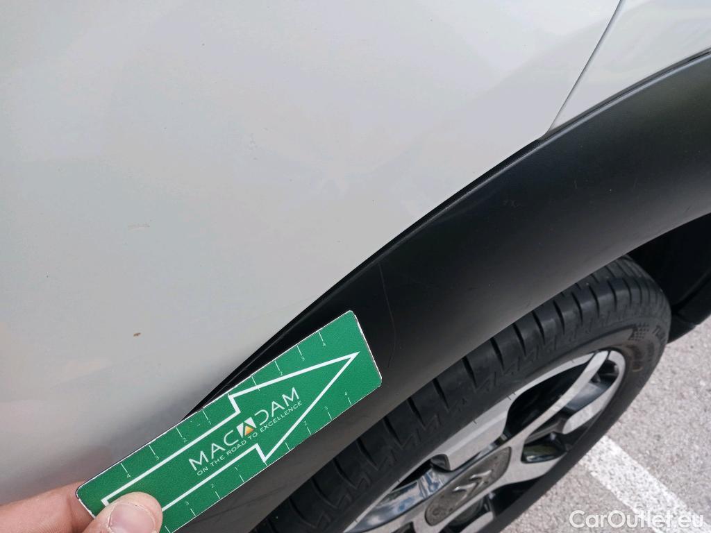  Citroen  C4 Cactus  Shine 1.2 PureTech 80CV MT5 E6 #19