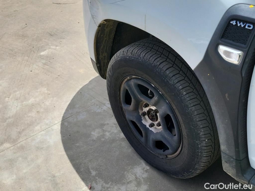  Dacia  Duster  II Comfort 4WD 1.6 SCe 115CV MT6 E6 #47